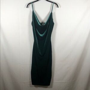 Vintage Cowl Neck Bodycon Emerald Velvet Midi Dress